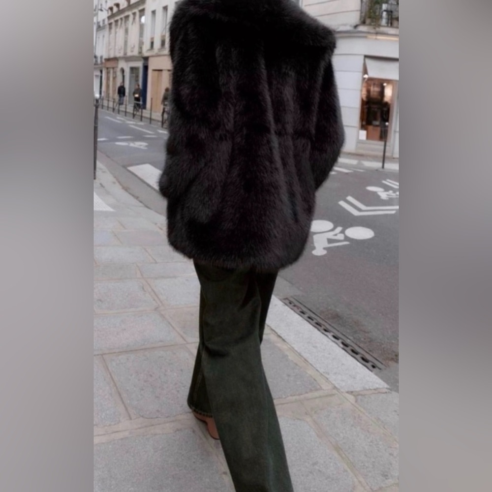 Brand new Zara Luxurious cozy Black Faux Fur Coat fantastic piece NWT - Picture 8 of 13